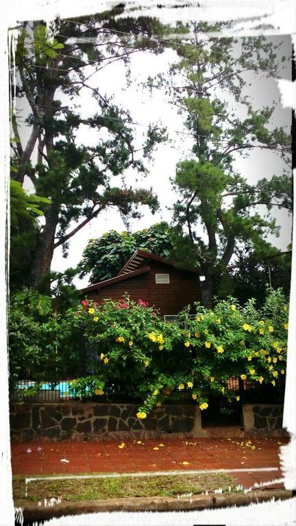 Tucan Hostel Puerto Iguazu Ngoại thất bức ảnh