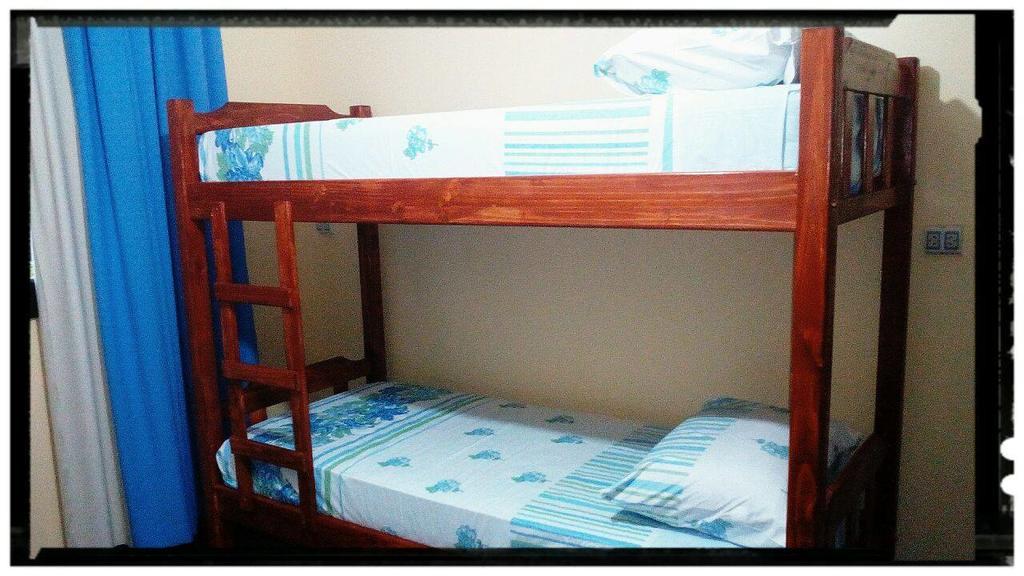 Tucan Hostel Puerto Iguazu Ngoại thất bức ảnh